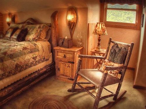 The Log House Lodge Three Rivers Eksteriør billede